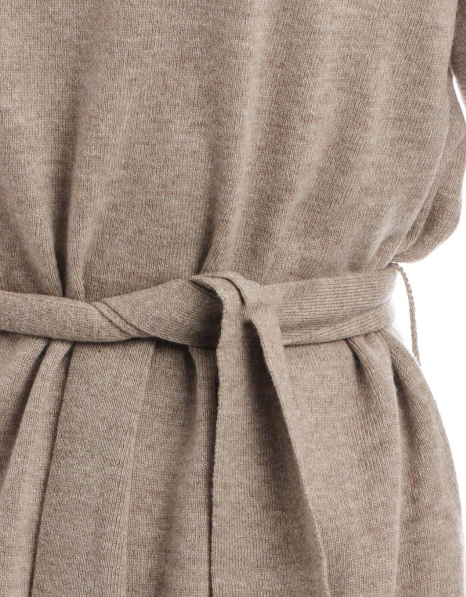 maglia lunga con collo alto e cintura beatrice .b
