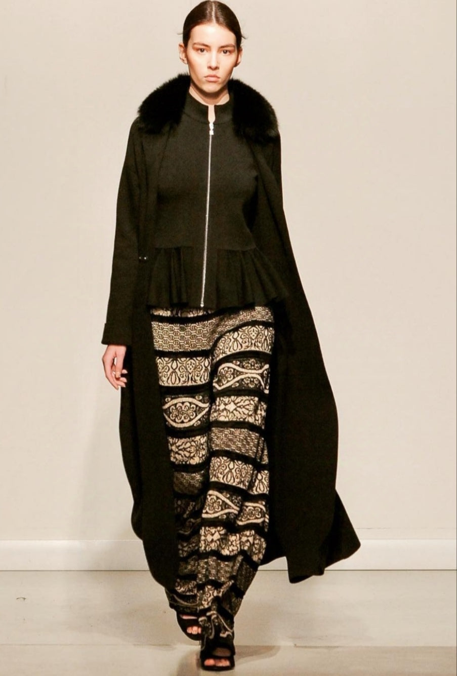 Nome
pantalone in maglia d.exterior