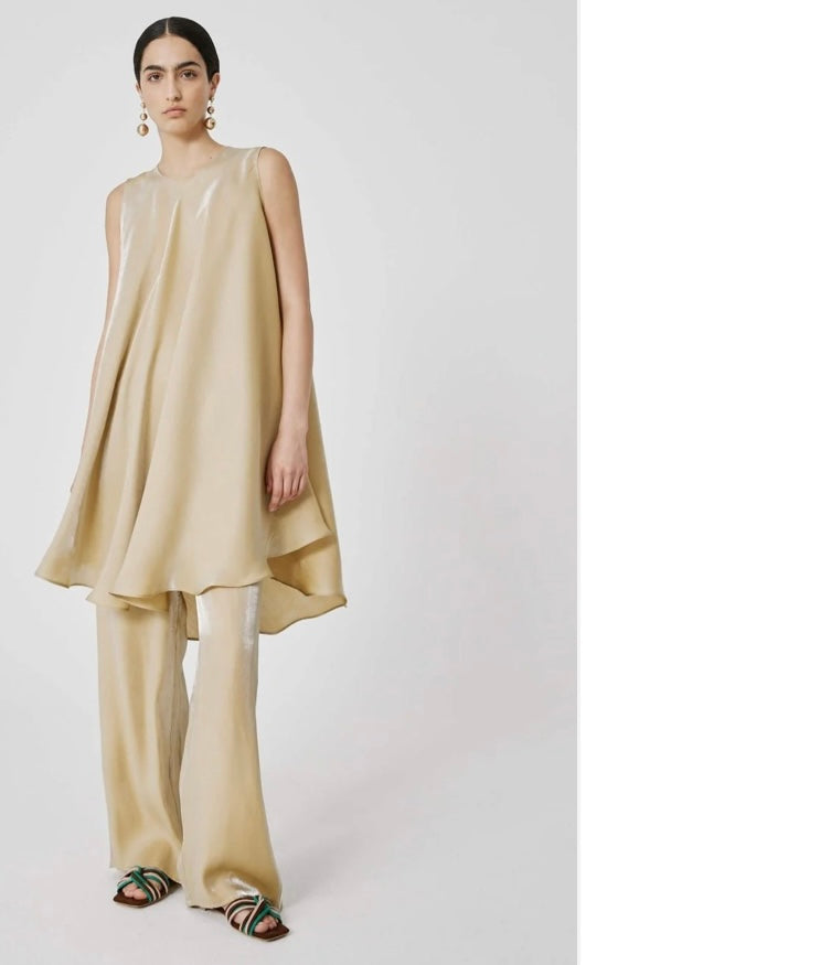 Wet look flared dress sfizio studio