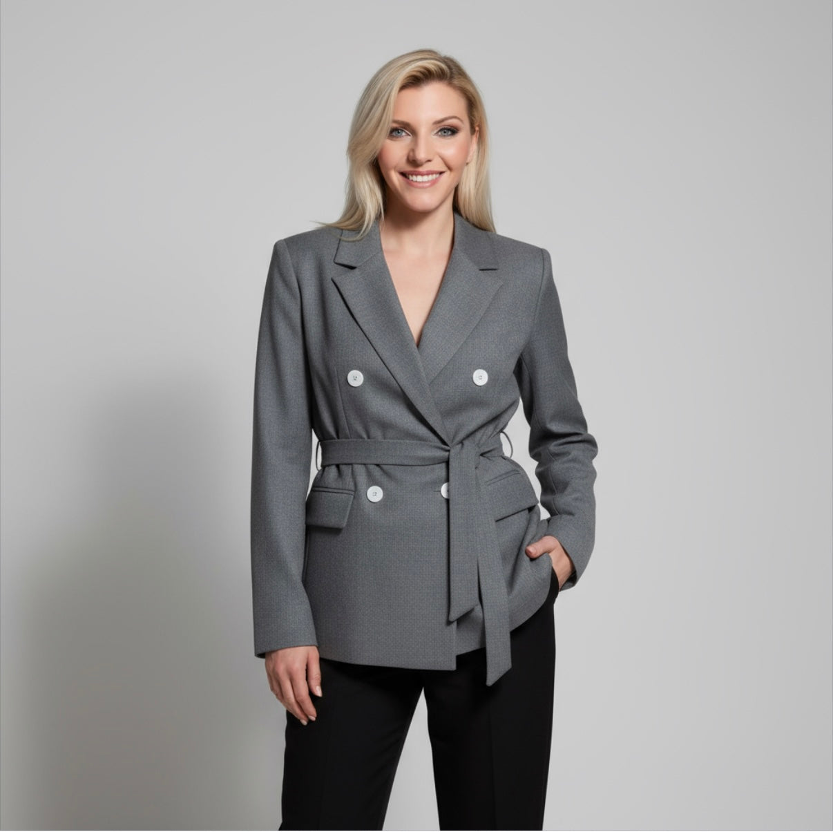 giacca doppiopetto con cintura beatrice .b